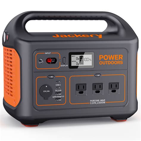 Jackery 2000-Watt Peak Output Explorer 880 Portable Power Station ...