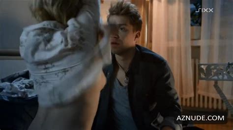 Jenny Rostain Nude Aznude