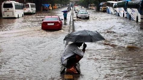 Rain Lashes Parts Of Delhi Ncr Imd Predicts More Showers Delhi News