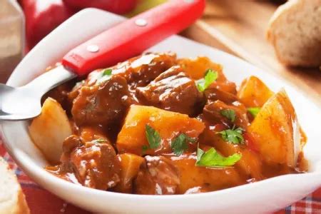 Recette Goulash Hongrois Facile Mes Recettes Faciles