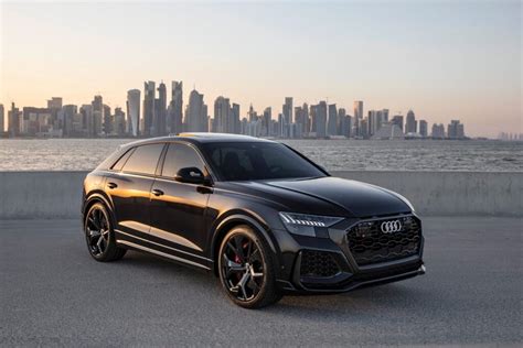 Audi Rs Q Il Ruggito In Accelerazione Di Un Mostro Di Stile E Potenza