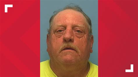 Orange County Deputies Searching For Convicted Sex Offender 12newsnow