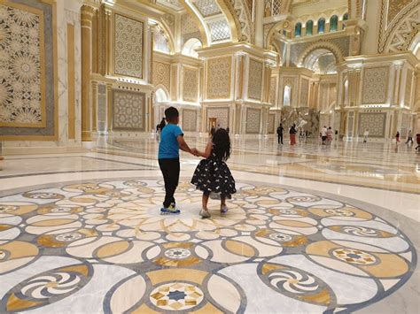 Mapstr Qasr Al Watan Palais Pr Sidentiel Des Eau Abu Dhabi