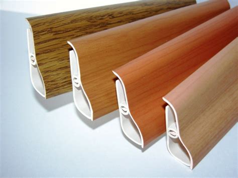 Как устанавливать на пол плинтуса своими руками: фото, видео