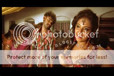 Hot And Exposing Indian Actresses Kalakalappu Anjali And Oviya Caps I