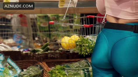 Yulia Topolnitskaya Nude Aznude