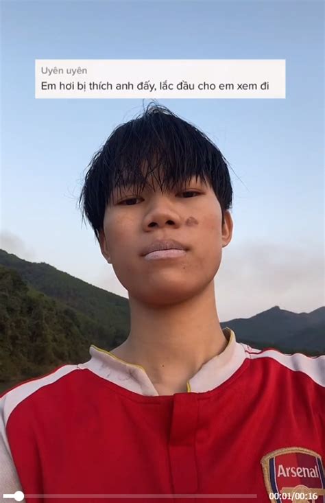 Nhan S C Phi Gi I T Nh C A Hot Tiktok Bi N H Nh Th Ng G I L Hotboy Kh U Trang Nay Quay Xe L M