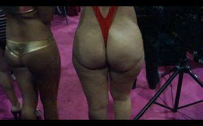 From Behind Amazing Ass Pussy Down On The Beach Porn Pictures Xxx