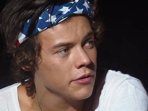 Loving The Patriotic Bandana Harry Harry Styles 2013 Harry Styles Live Harry Styles