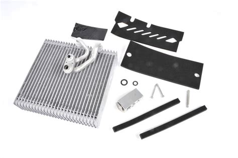 Air Conditioning Evaporator Core Kit With Valve Evaporator