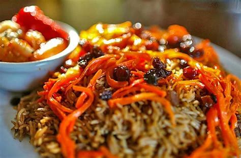 Qabuli Afghan Brown Rice Dish With Carrots And Raisins Afghanfood Yummmmmmy Rice Dishes