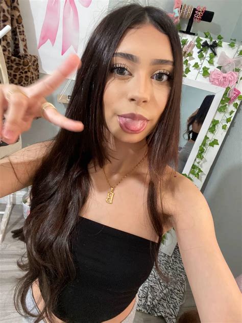 Year Old Latina Bored R LatinaAdmirer