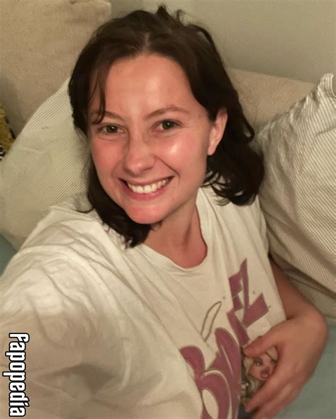 Bel Larcombe Slice Of Salami Nude Leaks Photo 2272862 Fapopedia