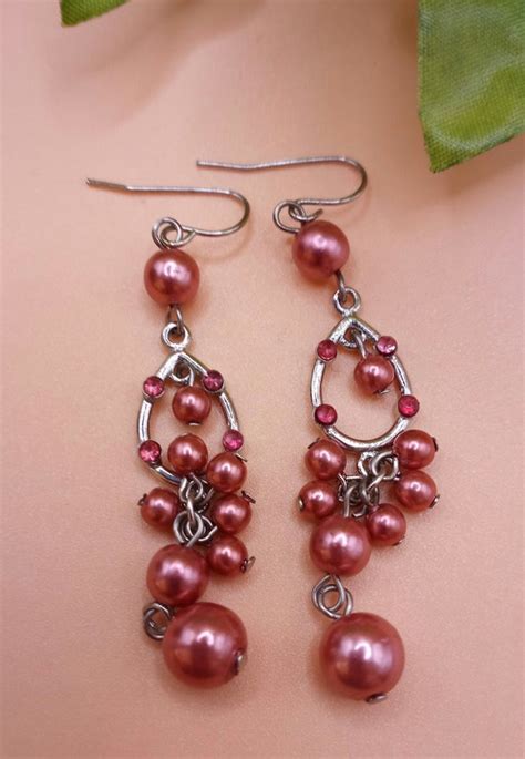 Vintage Pearlescant Pink Gem