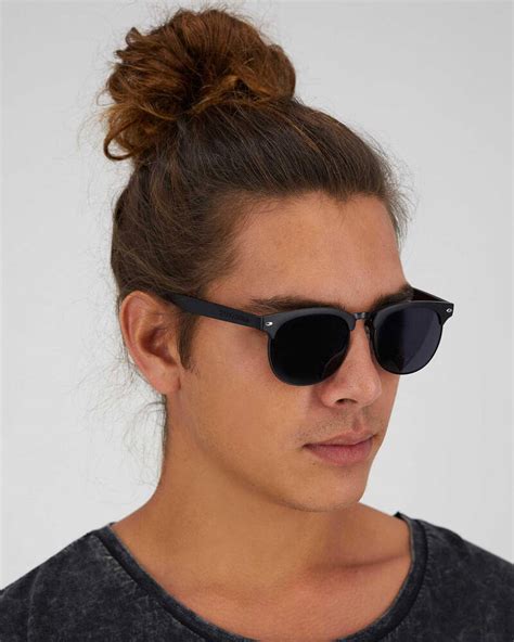 Shop Happy Hour Cyril G2s Sunglasses In Matte Blk Fast Shipping