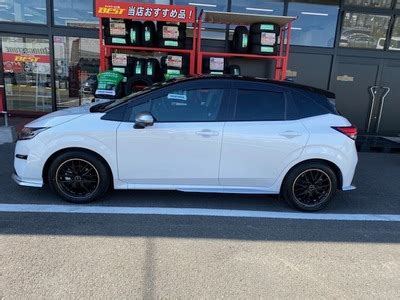 BEST写真館 日産 ノート E13 の HOT STUFF ホットスタッフ Precious プレシャス 16 ブラック リムポリッシュ を表示 タイヤとアルミホイールの専門店