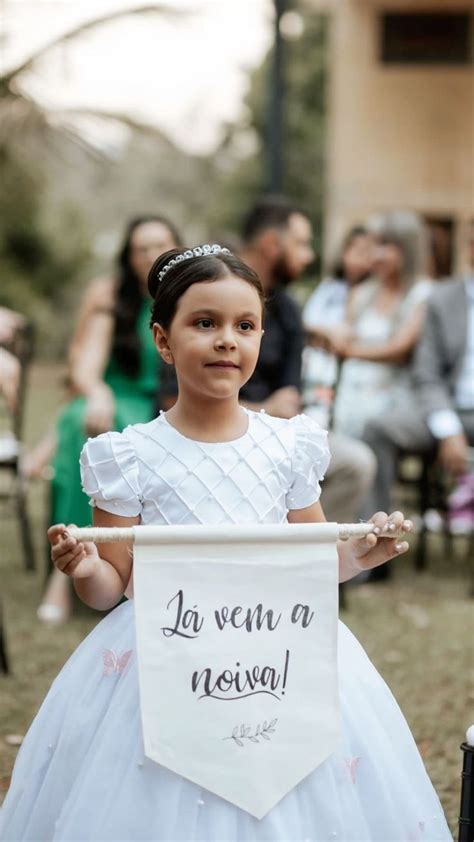 Flâmula para pajens e damas Plaquinhas casamento Casamento intimista