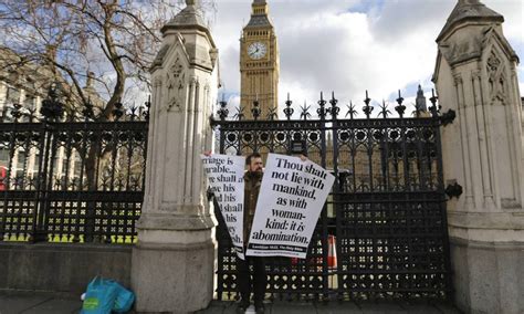 Em Vota O Parlamento Brit Nico Aprova Lei Que Autoriza Casamento Gay Jornal O Globo