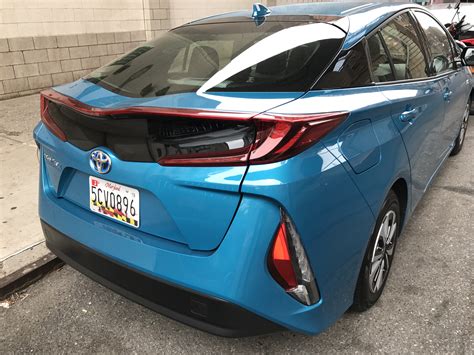 2018 Toyota Prius Prime Review Everything You Want In A Great City Car—and Not Much Else