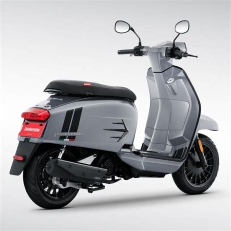 Tin Xe Hot Honda Sh I Run Nh C Y S Y V I Th Gi Tri U Ng C Thi T K Tuy T P