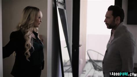 Client Tommy Pistol Licked Horny Lilly Bell Wet Asshole