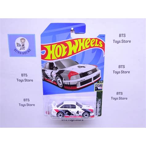 Hot Wheels Putih Quattro