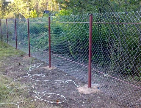Забор из сетки рабицы - цена в Твери | Установка заборов из ...