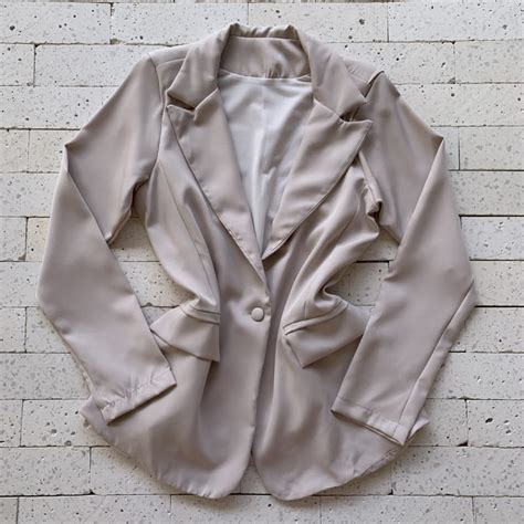 Blazer Alfaiataria Premium Alongado B Sic Ombreiras Nude Dondoca Moda Feminina