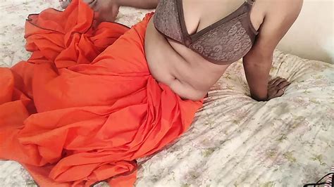 Indian Desi Bhabhi Dammi Eenjoing Her Self 22 Amateur Porn Feat Prasad79 XHamster