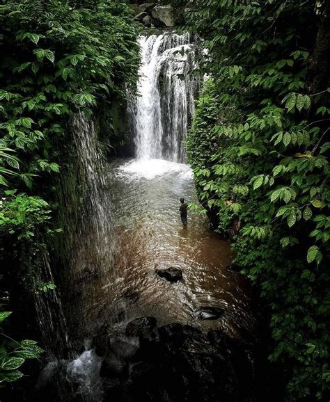 10 Potret Air Terjun Batu Janggot Pesona Tersembunyi Lombok