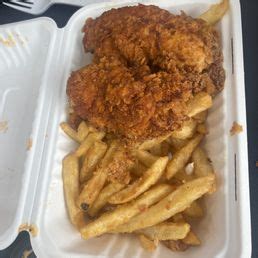 FLUFFIES HOT CHICKEN BAYONNE Updated December Photos Reviews Broadway