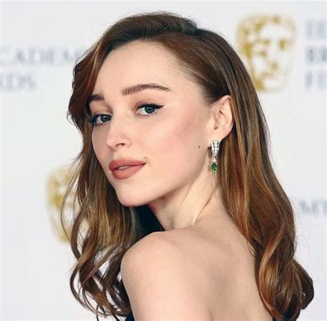Phoebe Dynevor Nude Pics And Porn Scandal Planet