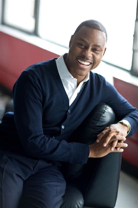 awesome  video  pastor charles jenkins real love praise