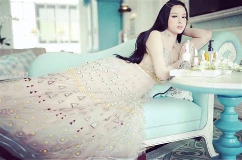 Nhan S C V Phong C Ch Th I Trang C A C N Ng Hot Girl I U N Y Khi N Nhi U Ng I Kh Ng