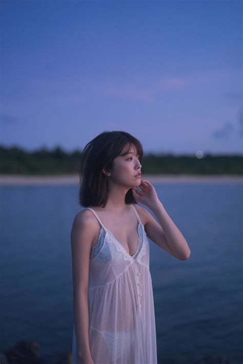 「死者…0です！」で話題の工藤美桜が初写真集、宮古島でヘルシーな水着姿 - 芸能写真ニュース : 日刊スポーツ