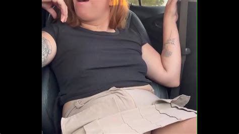 DESCONOCIDOS SE CORREN EN LA VAGINA DE MI ESPOSA EN LA CALLE XNXX