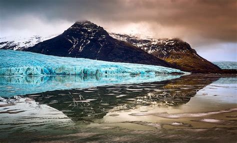 Breathtaking Landscapes Convey the Dazzling Beauty of Iceland - Snow