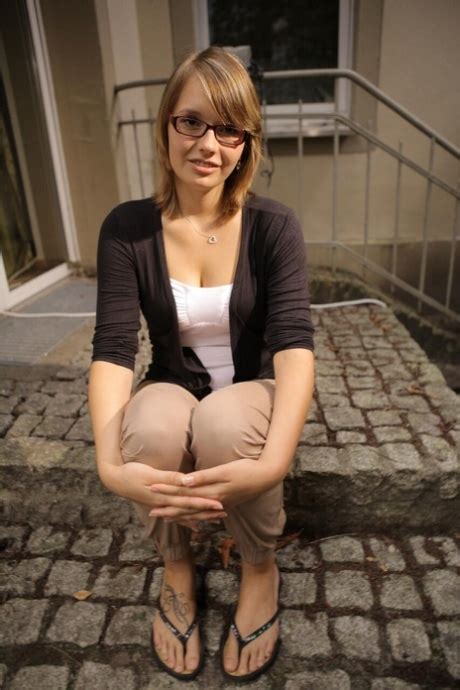 Nice German Girl With A Pretty Face Models In The Nude For The First Time Coedcherry