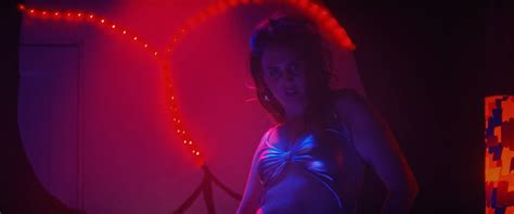 Nude Video Celebs Caitlin Aase Sexy Revealer