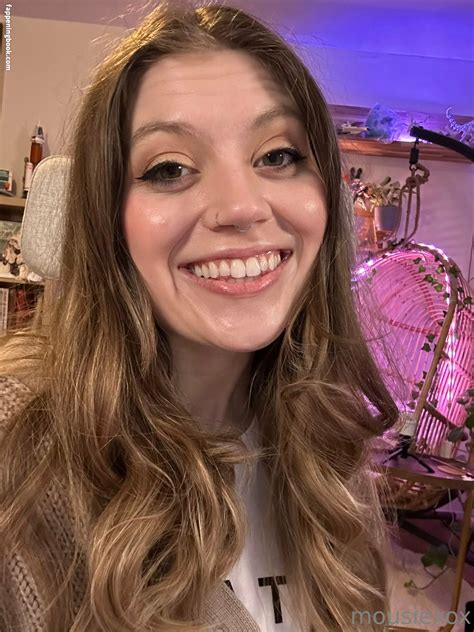 Mousiexox Mousie Mouse Nude OnlyFans Leaks The Fappening Photo 4637944 FappeningBook