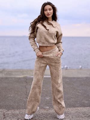 Теплый женский костюм из свитшота и брюк палаццо LINGERIE 170744 Купить