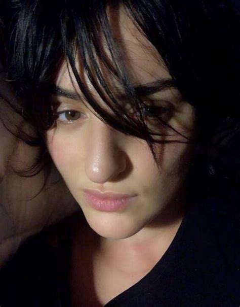 Arisa in topless a 40 è ancora più hot