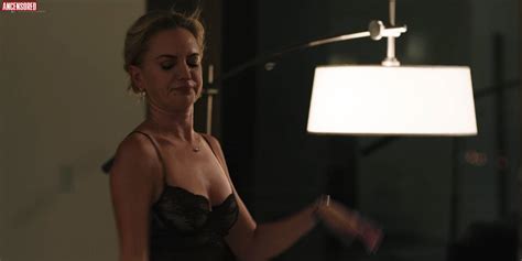 Naked Barret Swatek In Yellowstone