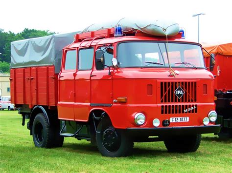 Грузовой автомобиль Ifa W50: описание