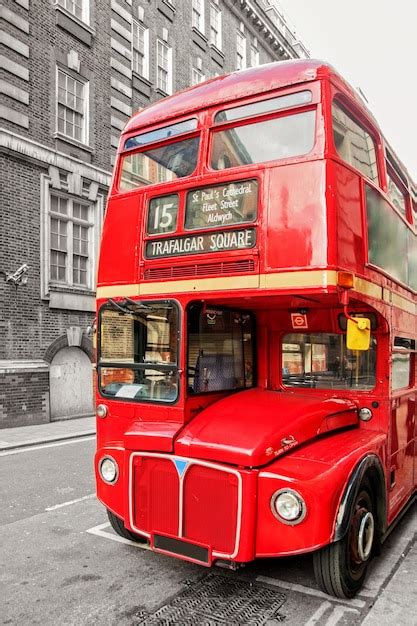 Premium Photo | Red bus in London