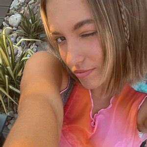 Allie Sherlock Alliesherlock Nude Leaks OnlyFans Fapellino