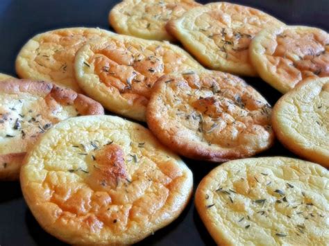 The Best No Carb Cloud Bread With Only 4 Ingredients