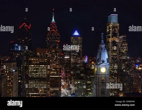 Philadelphia skyline at night Stock Photo - Alamy