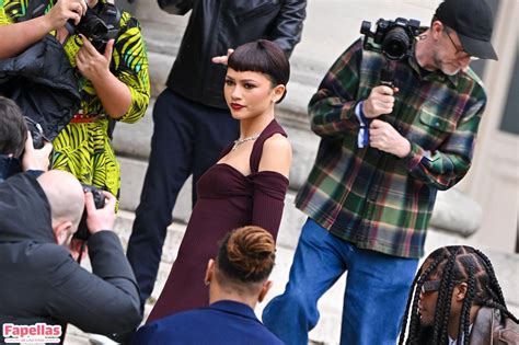 Zendaya Nude Leaks OnlyFans Photo 33 Fapellas