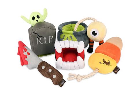 halloween dog toys  spooky fun vetstreet vetstreet